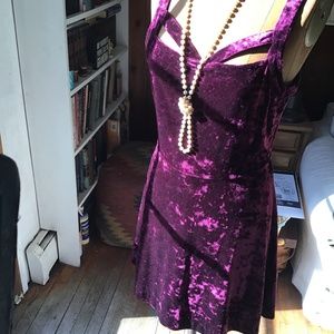 Crushed velvet dress, color fusia, Forever 21 poly/spandex (L)